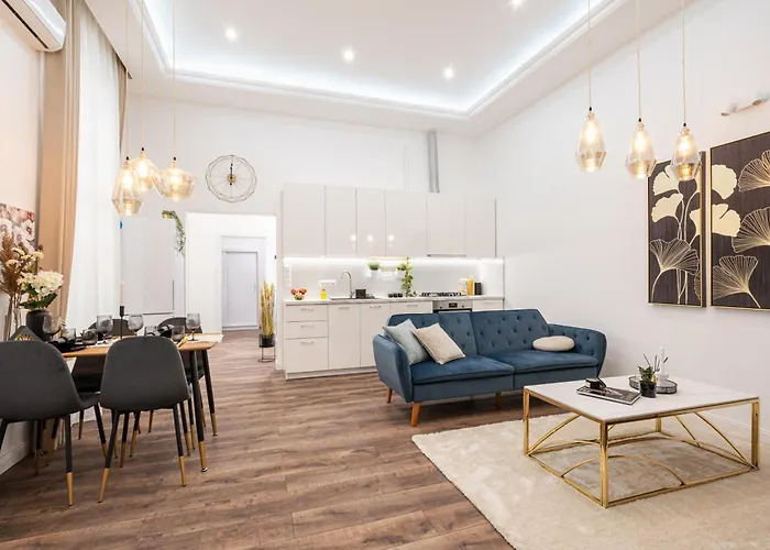 Blue Velvet Luxury Apartment